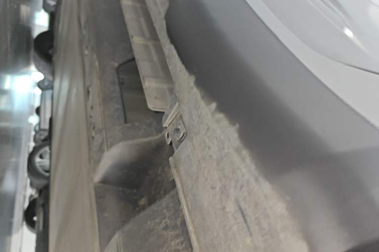 Used Geometry A 2022 Pro 430KM Green Apple Plus Left Side Sill