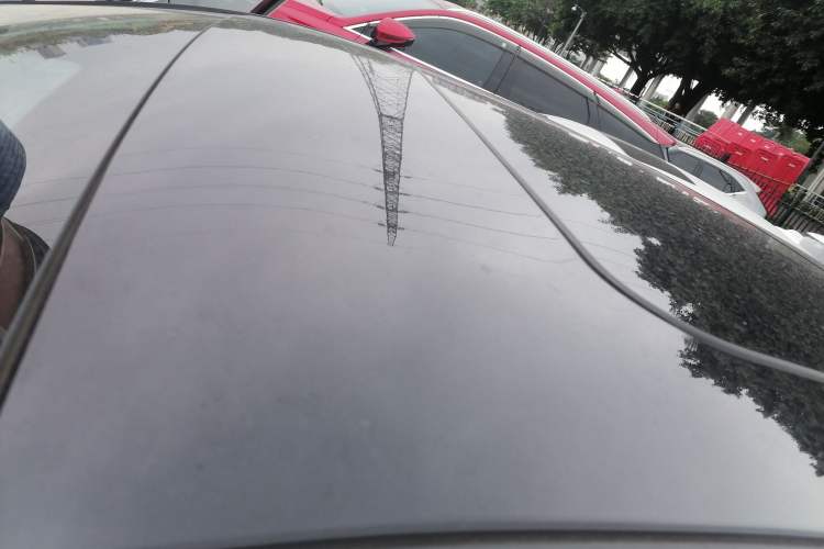 Used Geometry A 2022 Pro 600KM Red Apple Plus Roof