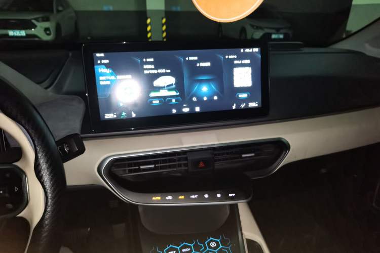 Used Geometry A 2022 Pro 430KM Green Apple Pro Audio And AC Panel