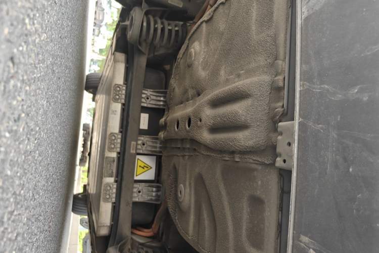 Used Geometry A 2022 Pro 600KM Red Apple Plus Chassis Rear