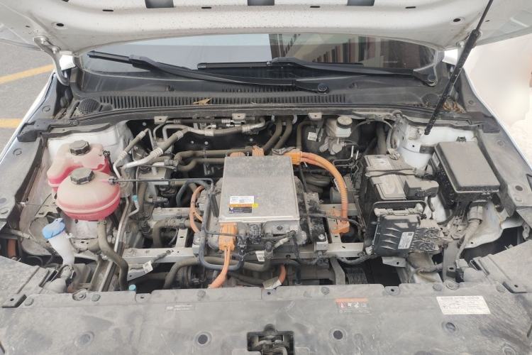 Used Geometry A 2022 Pro 430KM Commuter Edition Engine Bay
