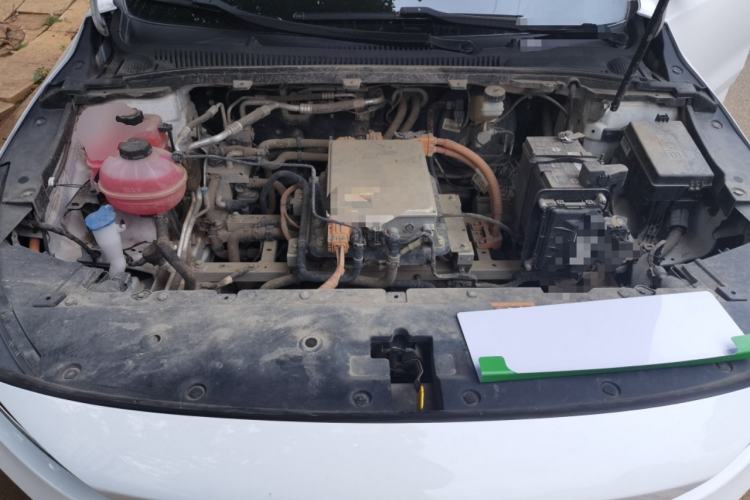 Used Geometry A 2022 Pro 430KM Commuter Edition Engine Bay
