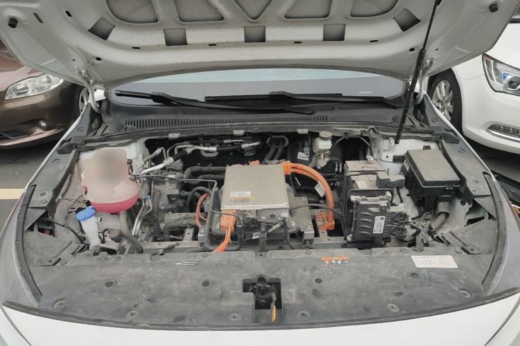 Used Geometry A 2022 Pro 430KM Commuter Edition Engine Bay