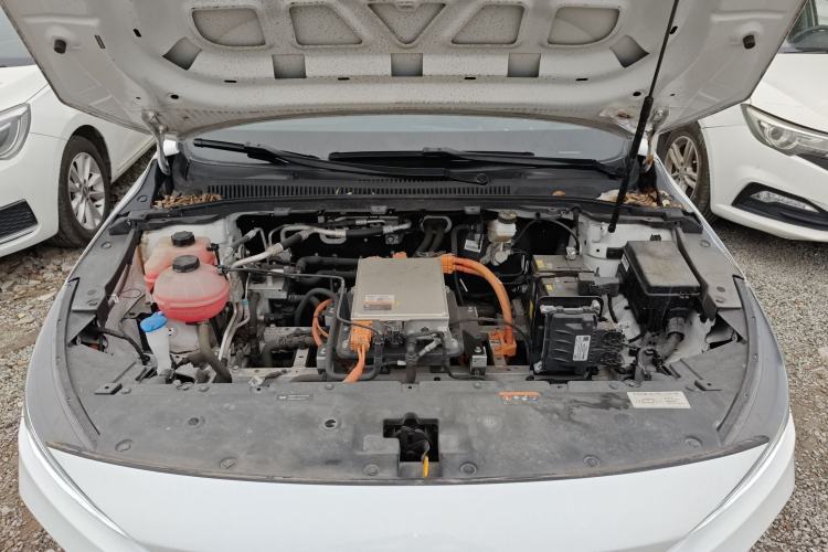 Used Geometry A 2022 Pro 430KM Green Apple Pro Engine Bay