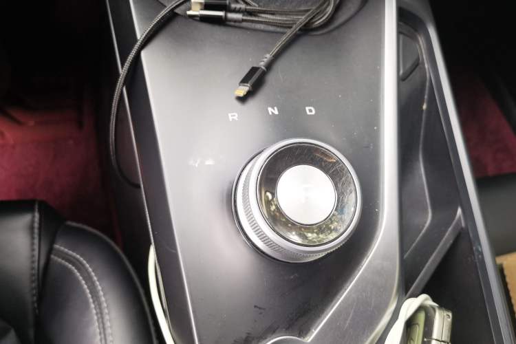 Used Geometry A 2022 Pro 430KM Commuter Edition Gear Lever