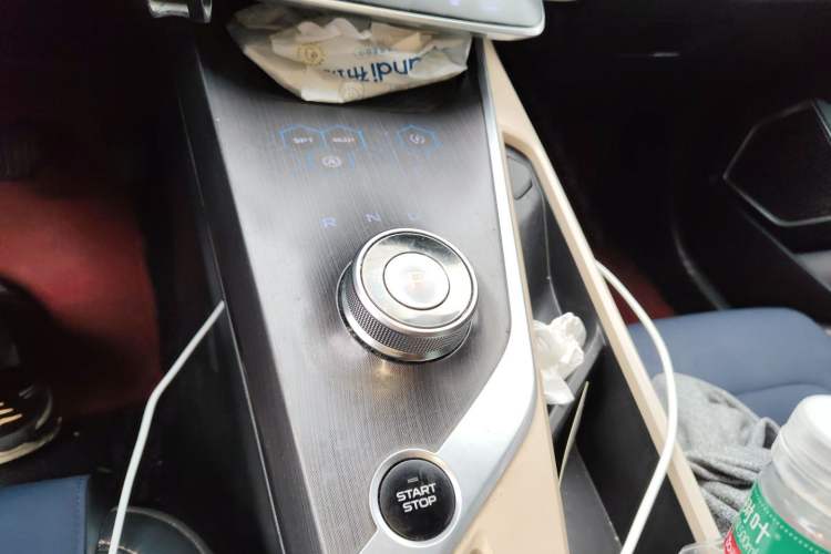 Used Geometry A 2022 Pro 600KM Red Apple Plus Gear Lever