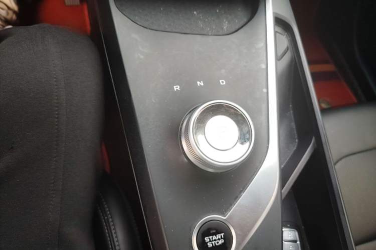 Used Geometry A 2022 Pro 430KM Commuter Edition Gear Lever