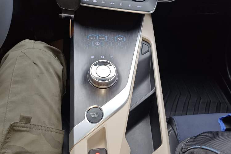 Used Geometry A 2022 Pro 430KM Green Apple Pro Gear Lever