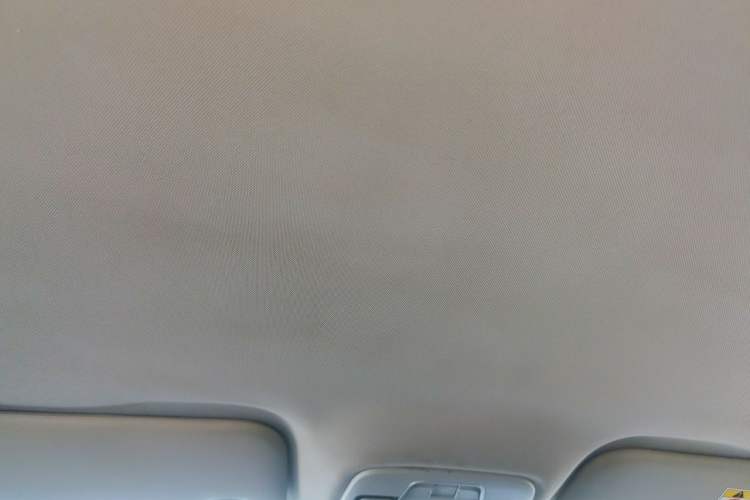 Used Geometry A 2022 Pro 430KM Commuter Edition Headliner