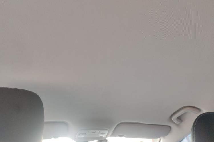 Used Geometry A 2022 Pro 430KM Commuter Edition Headliner