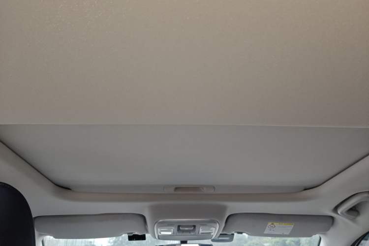 Used Geometry A 2022 Pro 430KM Green Apple Pro Headliner