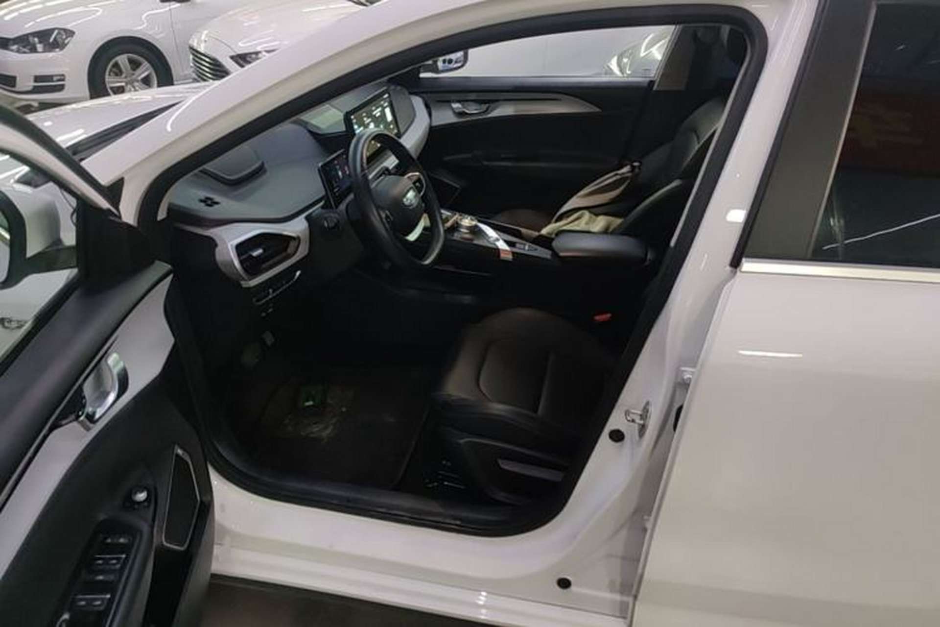 Used Geometry A 2022 Pro 430KM Green Apple Pro Left Front Seat