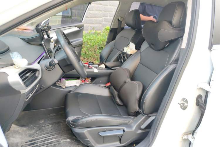 Used Geometry A 2022 Pro 430KM Commuter Edition Left Front Seat
