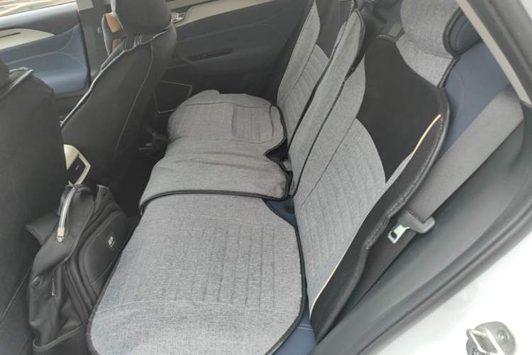Used Geometry A 2022 Pro 430KM Green Apple Pro Left Rear Seat