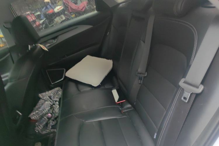 Used Geometry A 2022 Pro 430KM Business Edition Left Rear Seat