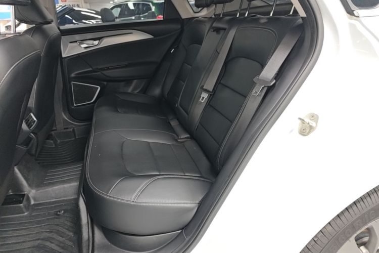 Used Geometry A 2022 Pro 430KM Commuter Edition Left Rear Seat