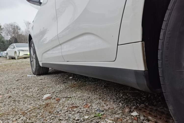 Used Geometry A 2022 Pro 430KM Green Apple Pro Left Side Sill