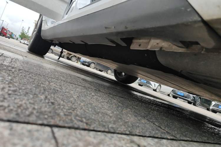 Used Geometry A 2022 Pro 430KM Green Apple Pro Right Side Sill