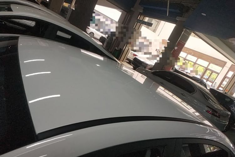 Used Geometry A 2022 Pro 430KM Commuter Edition Roof