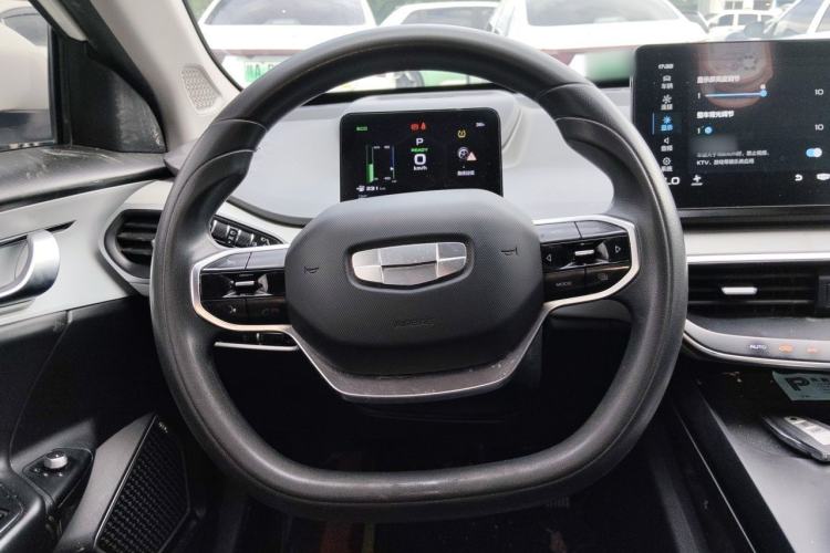 Used Geometry A 2022 Pro 430KM Commuter Edition Steering Wheel