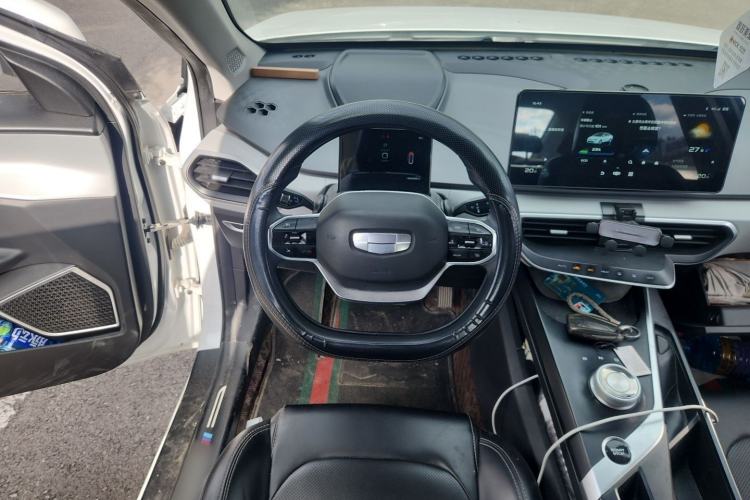 Used Geometry A 2022 Pro 430KM Commuter Edition Steering Wheel