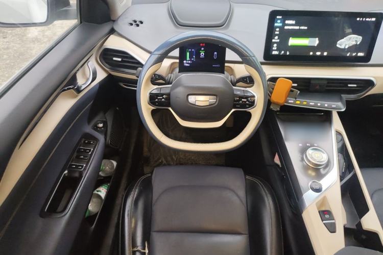 Used Geometry A 2022 Pro 600KM Red Apple Plus Steering Wheel