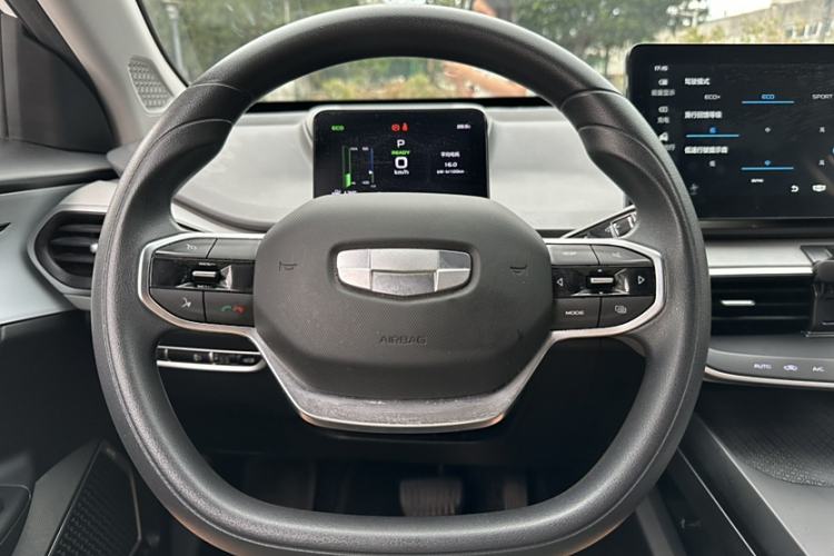 Used Geometry A 2022 Pro 430KM Green Apple Pro Steering Wheel