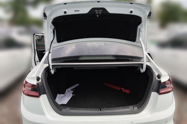 Used Geometry A 2022 Pro 430KM Commuter Edition Trunk