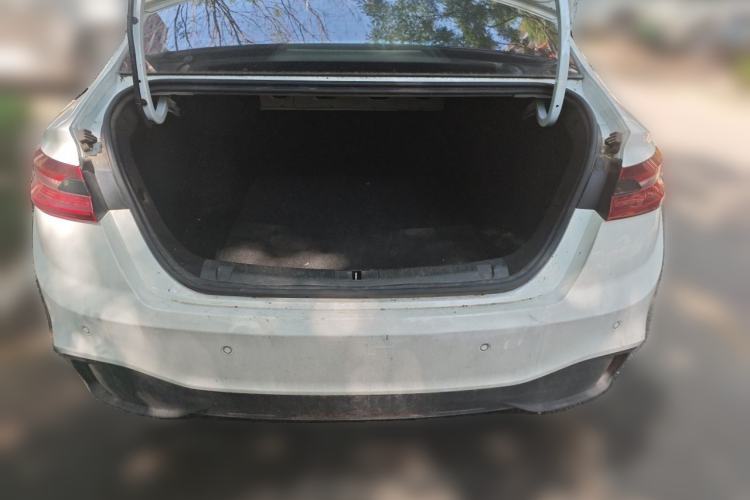 Used Geometry A 2022 Pro 430KM Commuter Edition Trunk