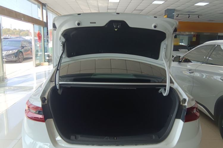 Used Geometry A 2022 Pro 430KM Green Apple Pro Trunk