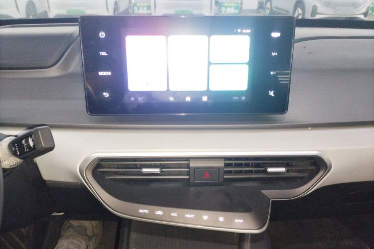 Used Geometry A 2024 410KM Travel Edition Audio And AC Panel