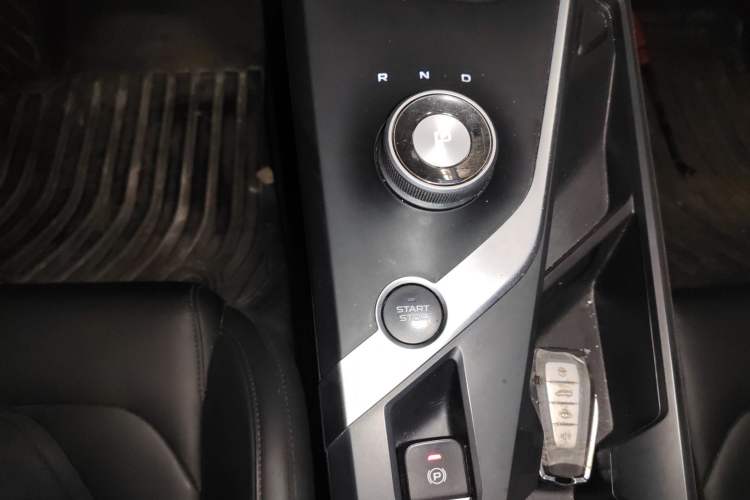 Used Geometry A 2024 410KM Travel Edition Gear Lever
