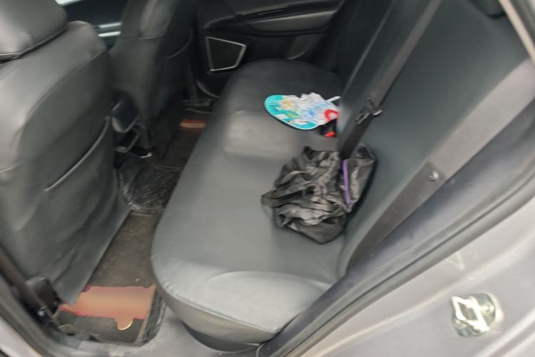 Used Geometry A 2024 410KM Travel Edition Left Rear Seat