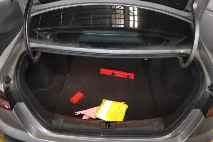 Used Geometry A 2024 410KM Travel Edition Trunk