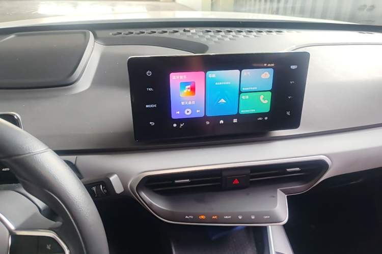 Used Geometry A 2024 410KM Travel Edition Audio And AC Panel