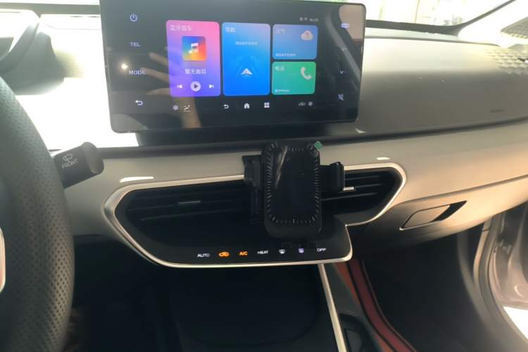 Used Geometry A 2024 500KM Travel Edition Audio And AC Panel