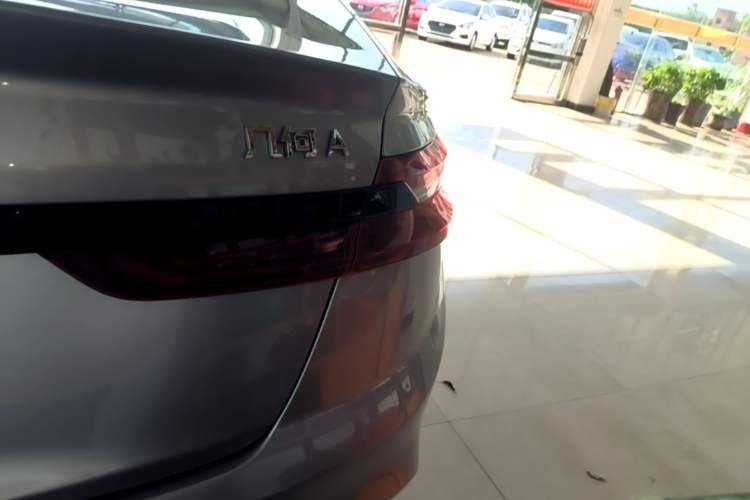 Used Geometry A 2024 500KM Travel Edition Right Rear Taillight