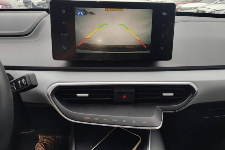 Used Geometry A 2024 410KM Travel Edition Audio And AC Panel