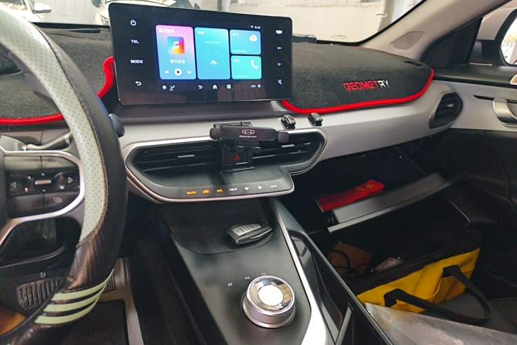 Used Geometry A 2024 500KM Travel Edition Audio And AC Panel