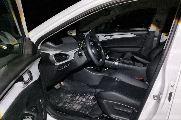 Used Geometry A 2024 500KM Travel Edition Driver Seat