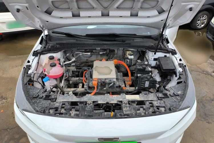 Used Geometry A 2024 500KM Travel Edition Engine Bay