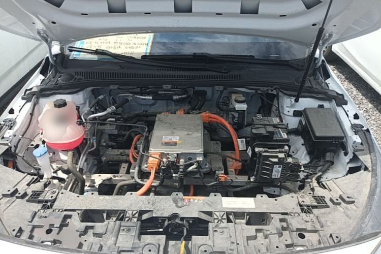 Used Geometry A 2024 500KM Travel Edition Engine Bay