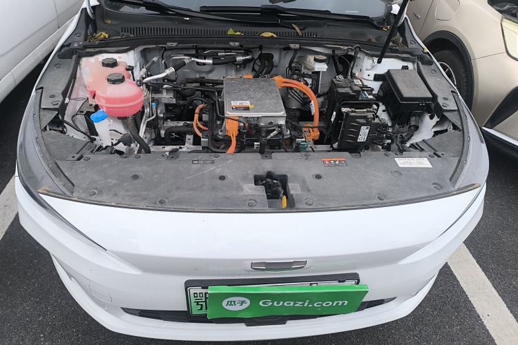 Used Geometry A 2024 410KM Travel Edition Engine Bay