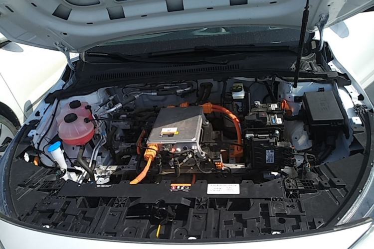 Used Geometry A 2024 500KM Travel Edition Engine Bay