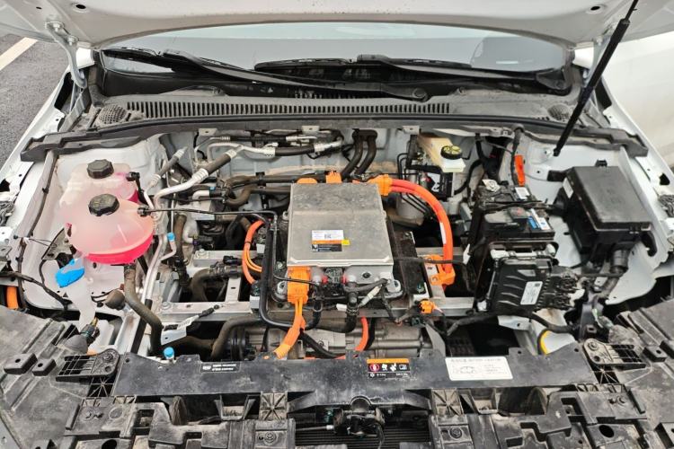Used Geometry A 2024 500KM Travel Edition Engine Bay