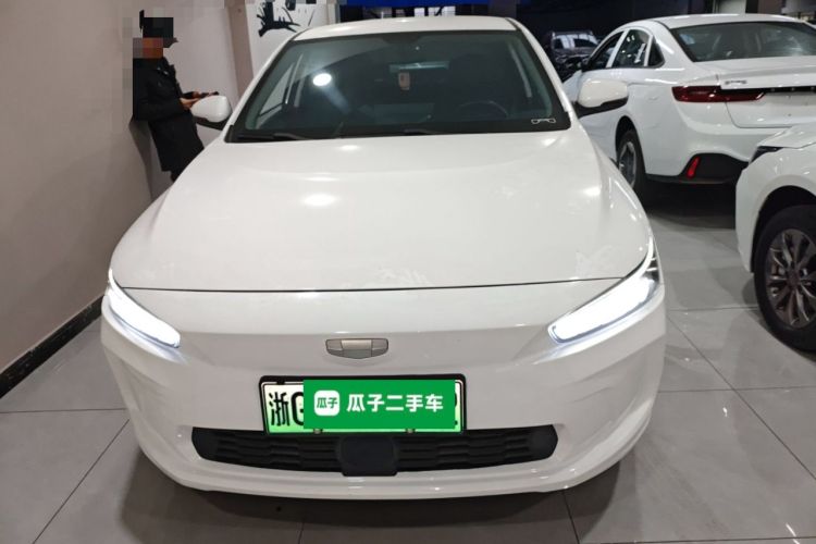 Used Geometry A 2024 410KM Travel Edition Exterior 1