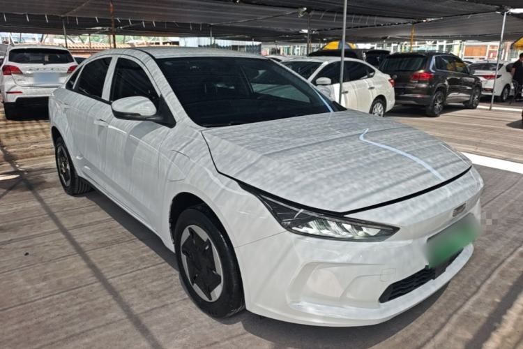 Used Geometry A 2024 410KM Travel Edition Exterior 1