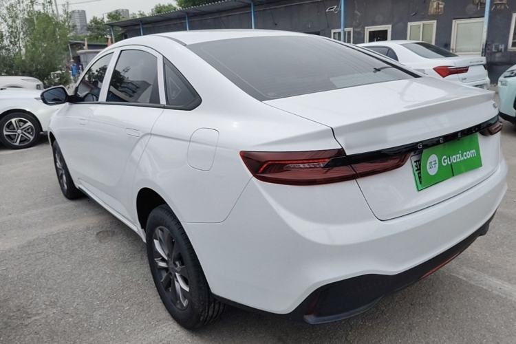 Used Geometry A 2024 410KM Travel Edition Exterior 2