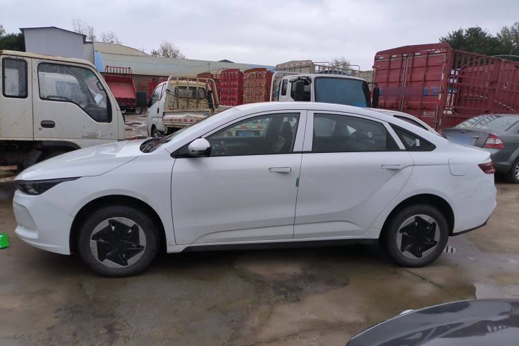 Used Geometry A 2024 500KM Travel Edition Exterior 3