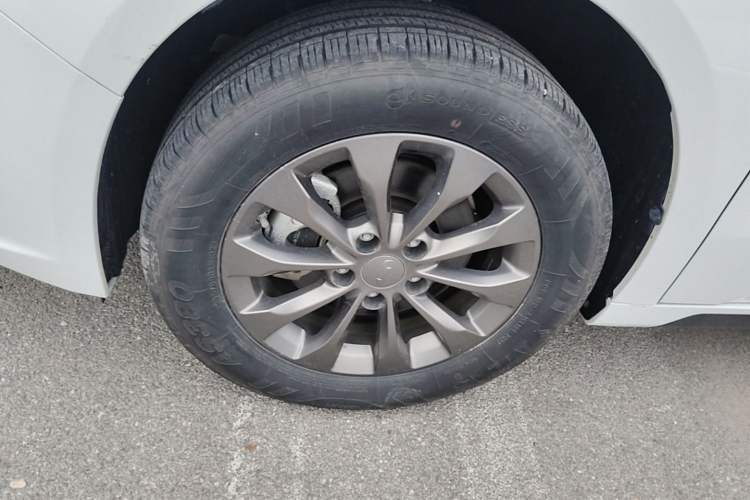 Used Geometry A 2024 410KM Travel Edition Exterior 4